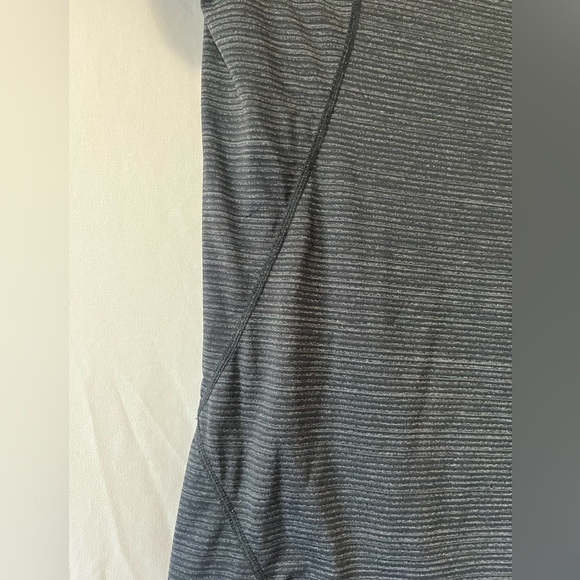 Zyia Women’s Black Striped T Shirt Size Small - Picture 3 of 4